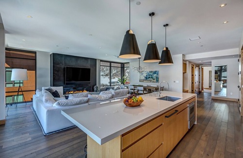 Snowmass Village Condo | Ski-in/out, Best Views, Best Location at Snowmass Base Village | One Snowmass
