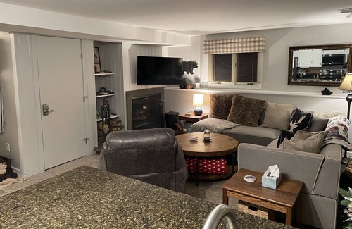 Wintergreen Condo | Ski in/ out condo