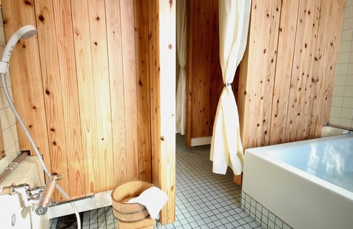 Iiyama House | Ski-in/out Self-catering Lodge, Togari Onsen, Iiyama 貸別荘 飯山市戸狩温泉