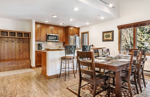 Beaver Creek Condo | Ski-In/Out, Top Floor, Corner Unit, Quick Walk to Beaver Creek Village, Hot Tub