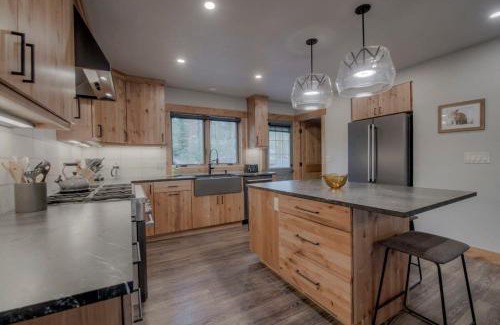 Warrior's Mark West House | Ski In Out Townhome with Hot Tub and Lovely Mtn Views