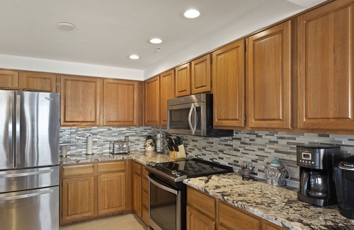 Steamboat Springs Condo | Ski-in/Out, Walk to Base Area - Torian Plum - Pool& Hot Tubs