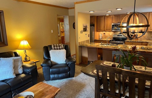 Peak 9 Condo | Ski In Ski Out 2 Bedroom Mountainwood Condo - One block to Town