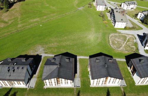 Parpan Apartment | Ski-in Ski-out-Apartment Mountain Nest Parpan