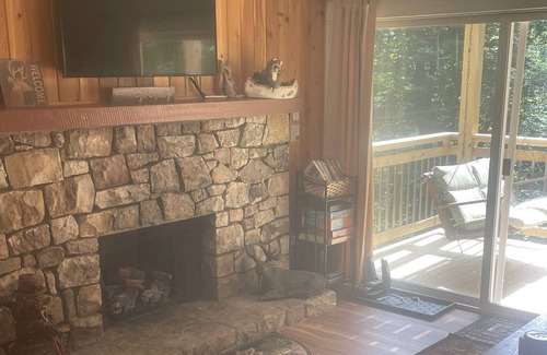 Sugar Mountain Condo | Ski in Ski Out Bee Branch 2 bedroom condo