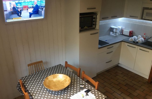 Piau Engaly Apartment | SKI-IN/SKI-OUT BALCONY APARTMENT