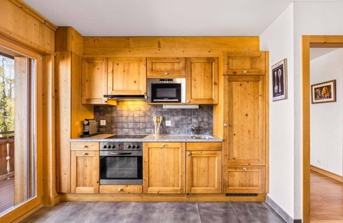 Veysonnaz Apartment | SKI IN/SKI OUT Beautiful on Piste 1 Bedroom apartment in Veysonnaz, Switzerland
