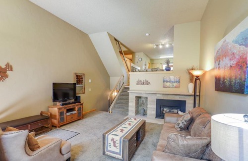 Peak 9 House | Ski in Ski Out Cedars Chalet 2BR and Close to Everything