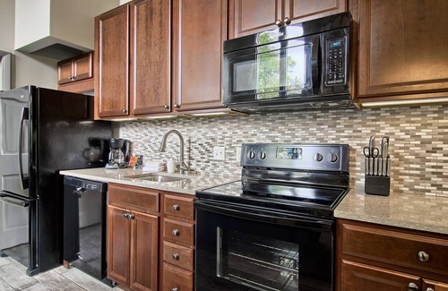 Boyne Falls Condo | Ski in/Ski out Condo at the base of Boyne Mountain-Sleeps 12