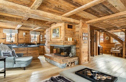 Winterberg Ski Chalet | Ski-in/Ski-out Feld Holiday Chalet Winterberg