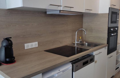 Villard-de-Lans Apartment | Ski-in/Ski-out Studio - 4 Guests - Parking - North Orientation