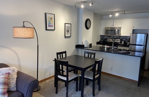 Upper Village Condo | Ski In Ski Out Great Location Hot Tub Super Clean Fully Stocked Great Reviews