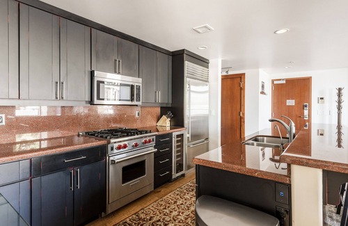 North Park City Condo | Ski-In/Ski-Out in Park City Mtn. Village - Hot Tub