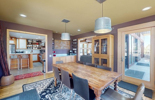 Angel Fire House | Ski-in/Ski-out | Luxury | Hot Tub | Modern Chalet