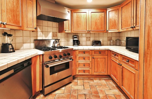 Deer Valley Condo | Ski-in/Ski-out Luxury 3 Bed with Panoramic Views in The Chateaux!