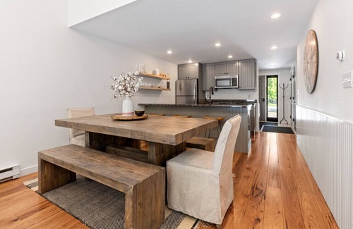 Stratton Mountain Condo | Ski in Ski Out newly renovated Slopeside G2