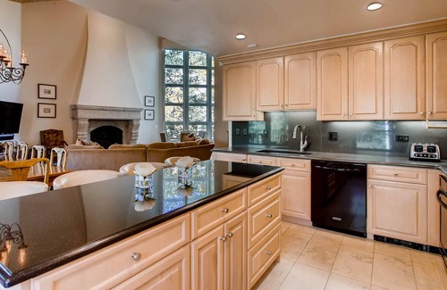Vail Condo | Ski-In-Ski-Out Northwoods Condo Juniper 311