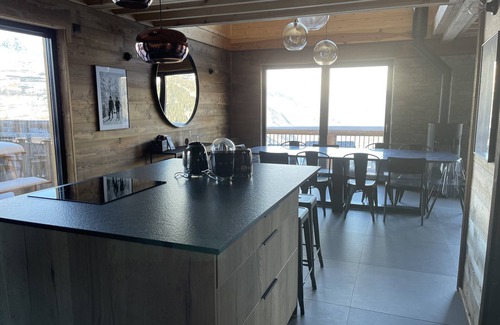 Bellentre Ski Chalet | SKI IN SKI OUT PARADISKI LA PLAGNE LES COCHES TOP OF THE RANGE CHALET