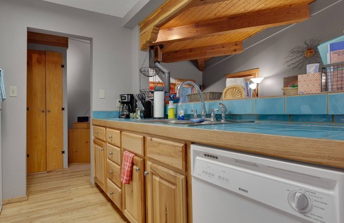 Taos Ski Valley House | Ski/in-Ski/out Mountain Family Home Sleeps 10