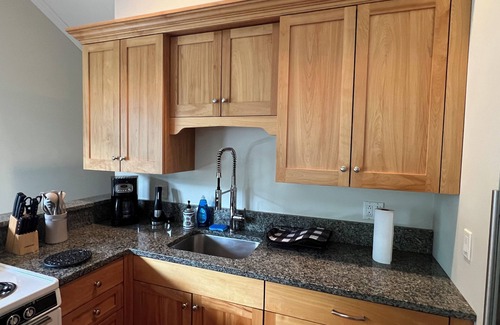 Londonderry Cottage | Ski & Lake Home-Minutes from Magic, Stratton, Bromley & Okemo-Southern Vermont