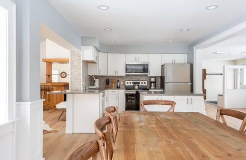 Windham House | Ski Mountain Chalet w/Hot tub, Fireplace, Game Room -Windham Mountain