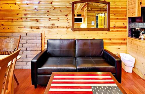 South Lake Tahoe Apartment | Ski Run Village 11