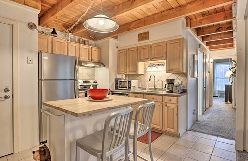 Wildernest Condo | Ski Shuttle & Pool: Modern Silverthorne Condo!