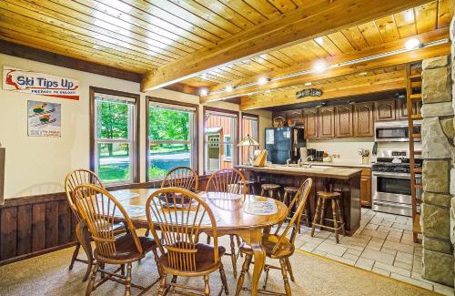 Thompsonville House | Ski Tips Up
