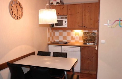 Les Claux Apartment | Ski-to-door apartment, Vars, Hautes Alpes