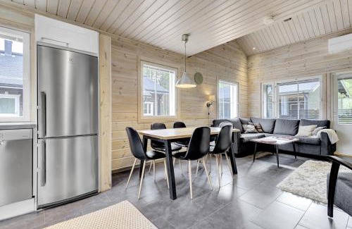 Pelkosenniemi Ski Chalet | Skicamp 3