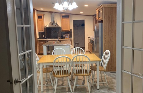 Prattsville House | Skier/Snowboarders Retreat in Prattsville, N.Y.