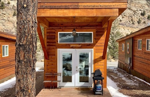Idaho Springs Cabin | "Skiers" Tiny Home Cabin in the Rocky Mountains