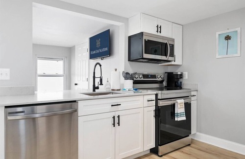 Ocean Pines House | Skipjack Tiny Home | Eastern Shore Getaway