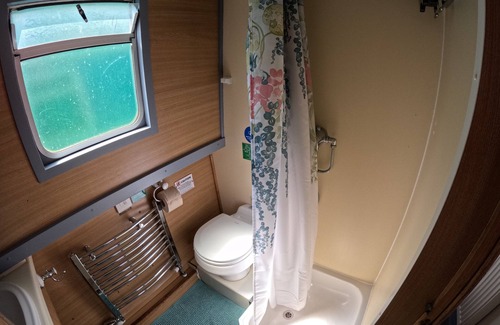 Sandy Lane Boat Rental | Skippered Canal Boat Holidays