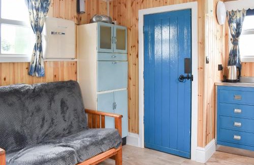 Cononley House | Skipton Shepherd's Hut - Dales View