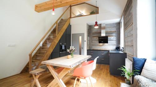 Jablonec nad Nisou Apartment | SKOG HARRACHOV duplex apartment