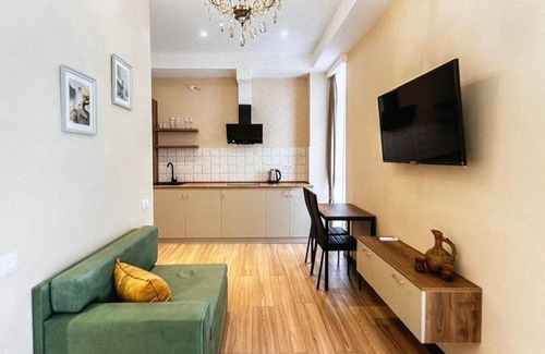 Didube Hotel | Sky By The River