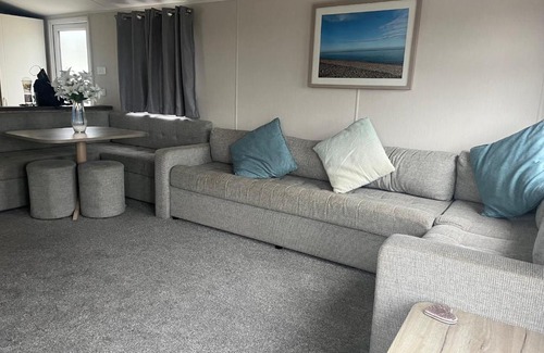 Swalecliffe Resort | Sky by the sea