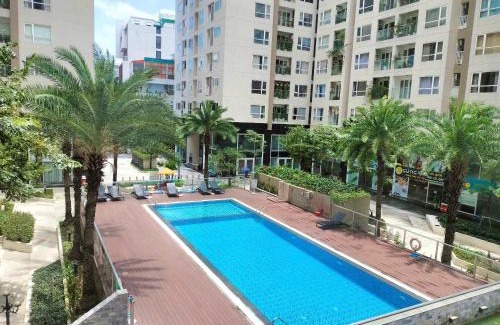 Tan Binh Apartment | Sky Center Near The Airport