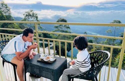 Devikolam Hotel | Sky Elanza