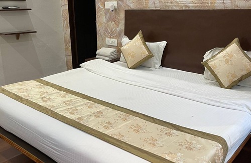 Shivpuri Resort | sky ganga resort
