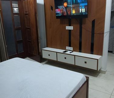 Chandigarh Bed & Breakfast | Sky Havens Retreat