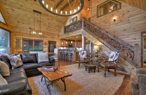 Necowa Cove House | Sky High Lodge - A View Like No Other! - Blue Ridge, GA