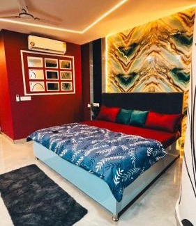 Greater Noida Apartment | Sky-high studio