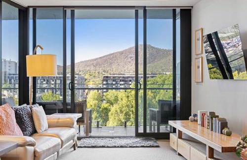 City East Apartment | Sky High Views in the Heart of Canberra