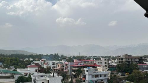 Bullawala Apartment | Sky homestay