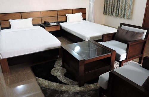 Parklands Hotel | Sky Hotel Nairobi