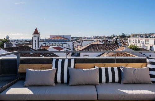 Ponta Delgada Hostel | Sky PDL