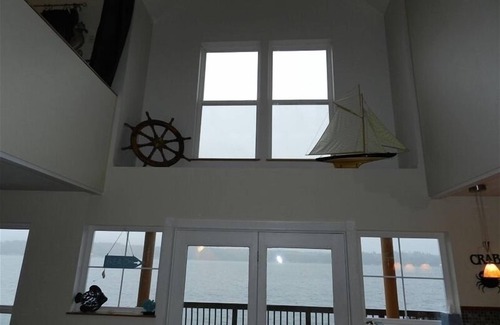 Burley House | "Sky's Landing" Beach House ☀️ Hood Canal