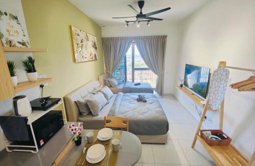 Bukit Indah Apartment | Sky Trees dual-key studio 15-06 3pax, Bukit Indah, Aeon, Legoland, Netflix